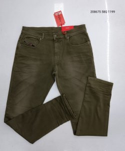 Jean para hombre marca Diesel